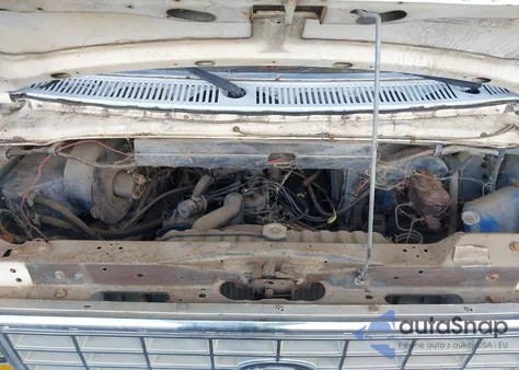 1985 Ford Econoline E150 Van z USA, uszkodzony, nr VIN 1FTEE14F3FHC09111